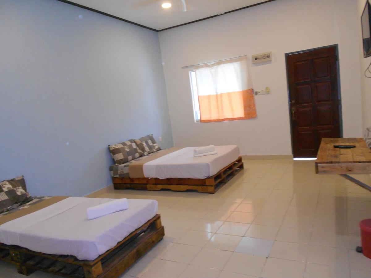 Perintis Motel Cenang Pantai Cenang  Exterior photo